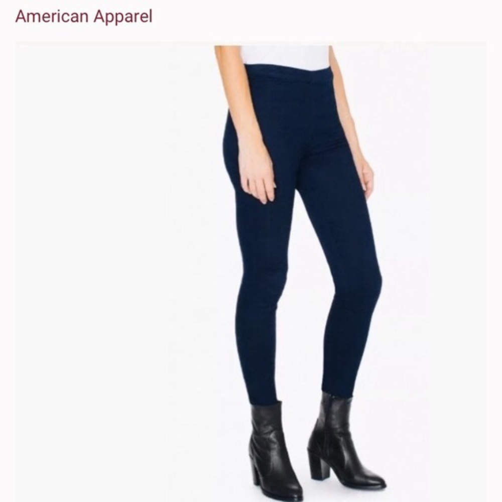 American Apparel Dark Indigo Easy Jeans. S 👖